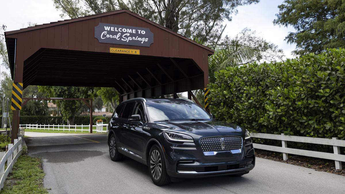 Catch up on three stories that got residents talking around Coral Springs. 