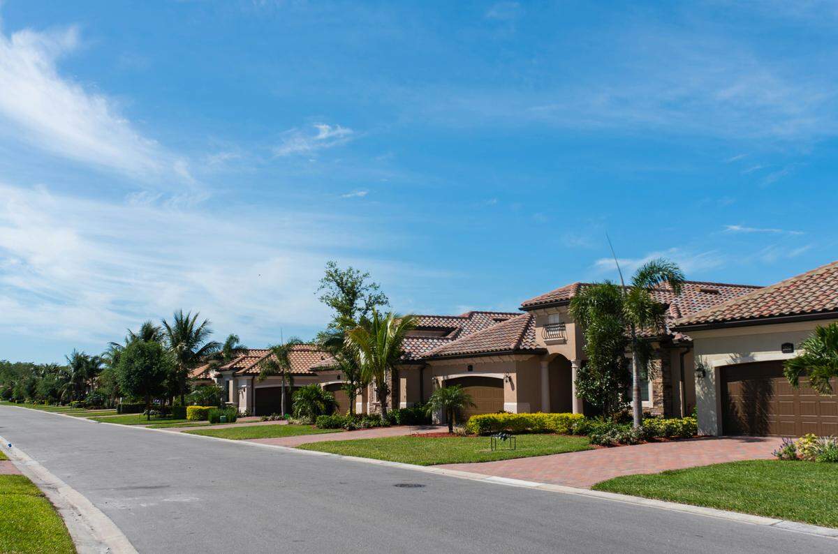 The Broward County real estate market finished the year strong, with Coral Springs being one of the hottest markets by inventory, new data shows.