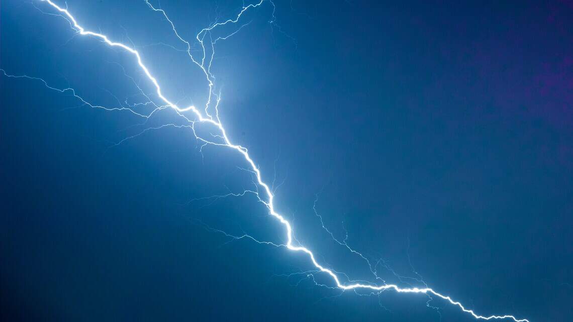 Mom and 2-year-old daughter killed by lightning in Margate. ‘I love you both’