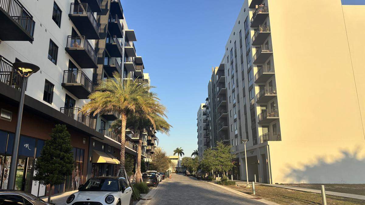 The Coral Springs Community Redevelopment Agency recently approved three grants totaling nearly $270,000 for three local business improvement projects.