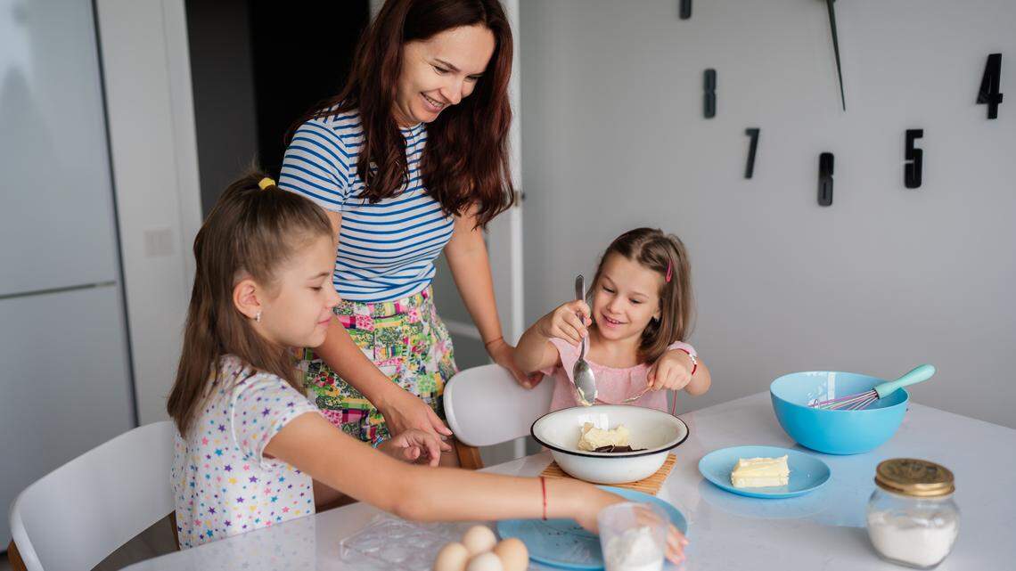 What People Mean When They Talk About 'Almond Moms' and 'Butter Moms'