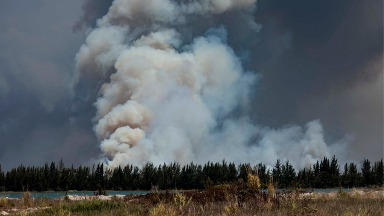 Smoky skies and poor air quality continue as 3 Miami-Dade brush fires rage on