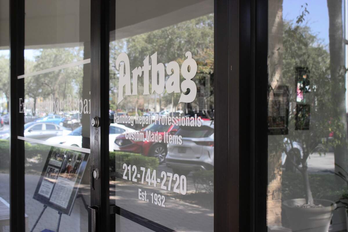 Artbag’s storefront in Coral Springs, located in the same plaza as Tijuana Taxi and local coffee and pastry shop About A Cup, was chosen for its proximity to Miami, Boca Raton and Fort Lauderdale.
