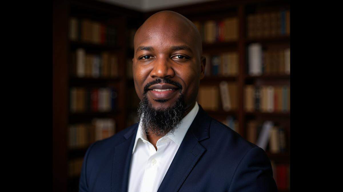 Erick Nyatenya is running for Coral Springs Commission Seat 3, leveraging his background in technology and his public service in the military and as a police officer.