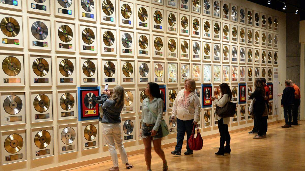 Spend a perfect weekend in Nashville filled with food, music, and history.