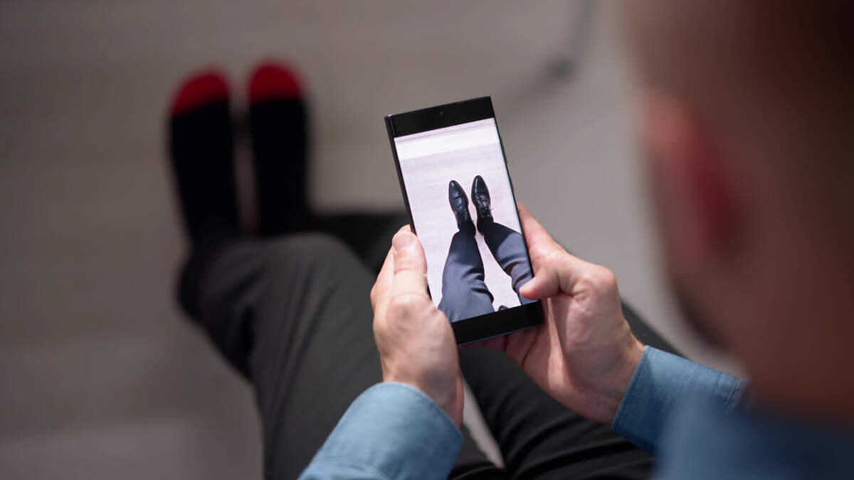 Virtual Try on Reaches Supermarkets, Eyewear and Engagement Rings as the ...
