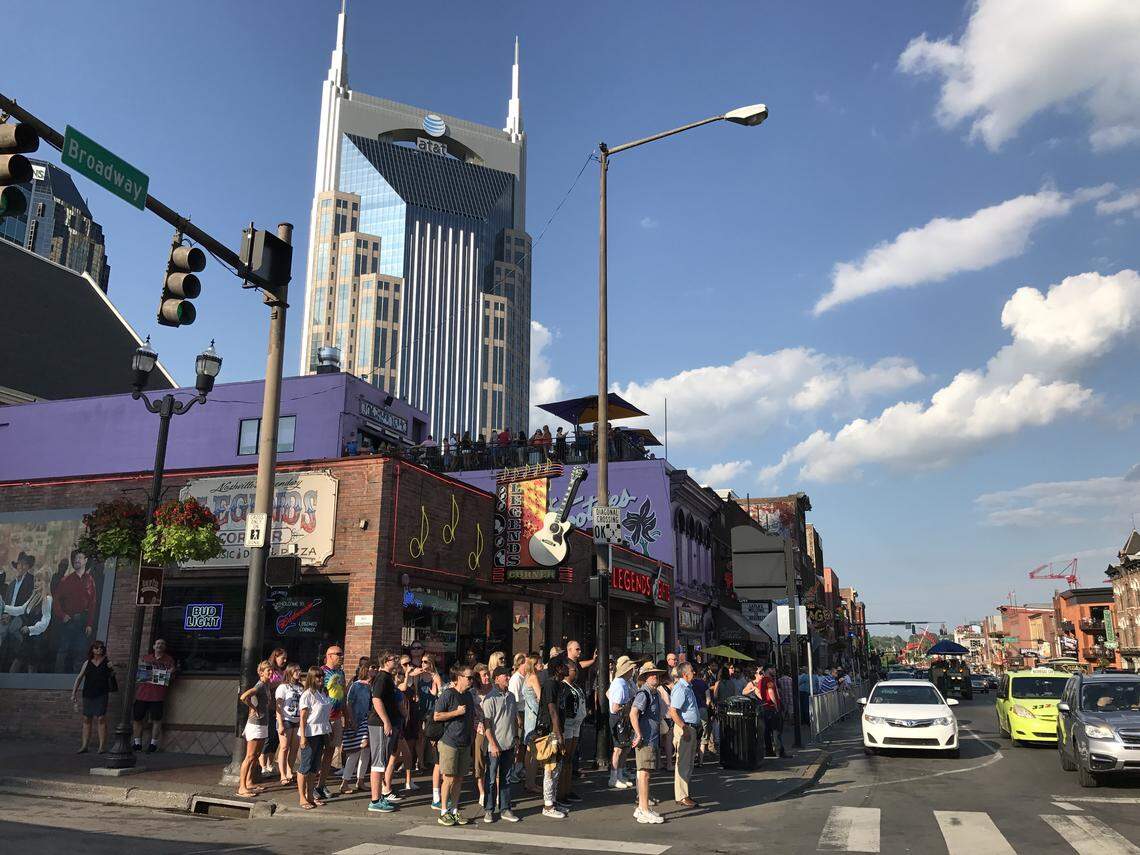 One Day in Nashville: A No-Nonsense Itinerary of Food, Music, and More for Your 24-Hour Trip