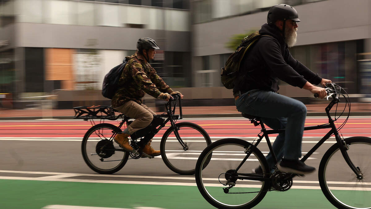 The Pembroke Pines Police Department is reminding residents of common safety practices involving e-bikes now that school is out for the summer and more families will take to the city’s streets.