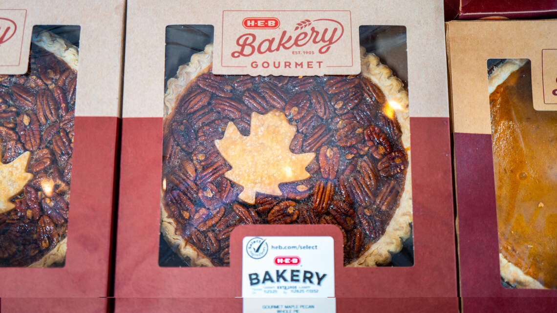 Inside DoorDash’s Fall Flavor Data: Pecan Orders Climbed 28% as Chains Rush to Launch Autumn Menus Earlier